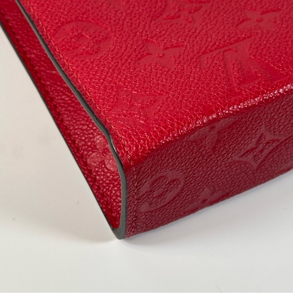 Louis Vuitton Empreinte Monogram Toiletry Pouch 26 Scarlet - Picture 9 of 15